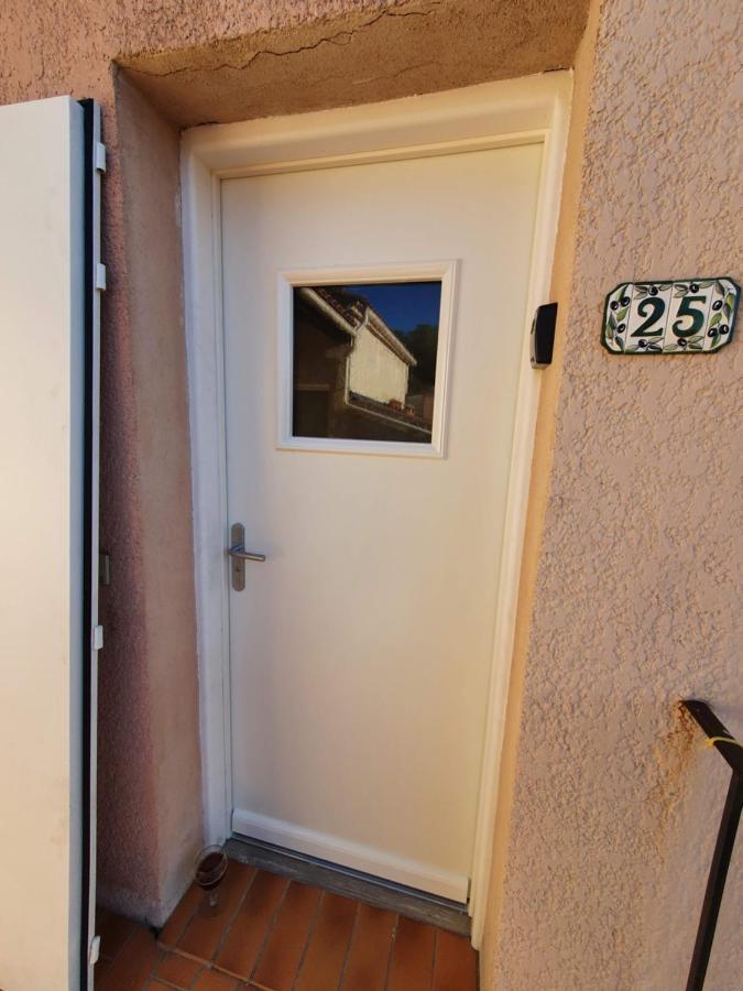 Appartement Sainte-Maxime, Plage De La Nartelle Zewnętrze zdjęcie