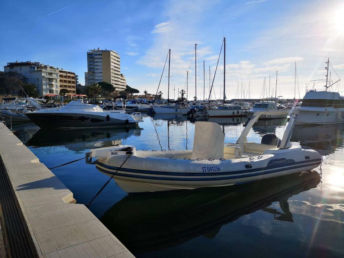 Appartement Sainte-Maxime, Plage De La Nartelle Zewnętrze zdjęcie