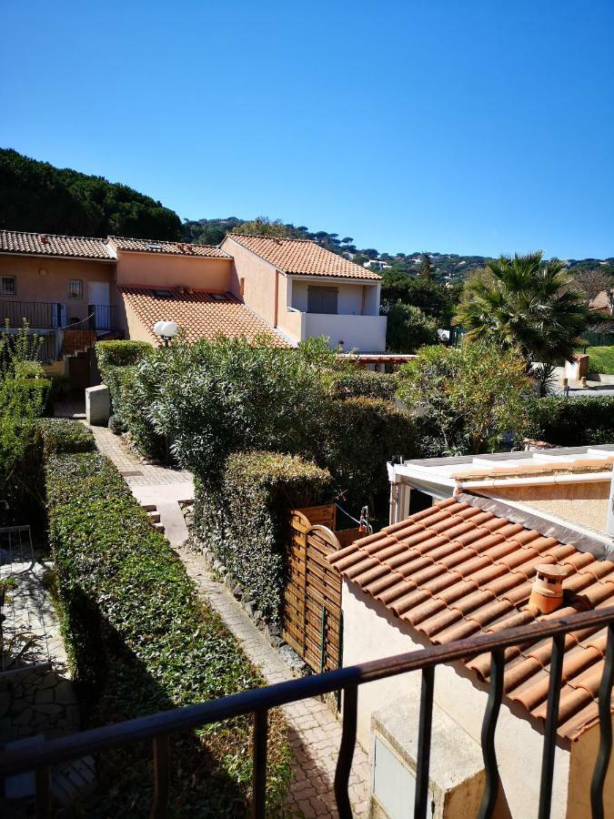 Appartement Sainte-Maxime, Plage De La Nartelle Zewnętrze zdjęcie
