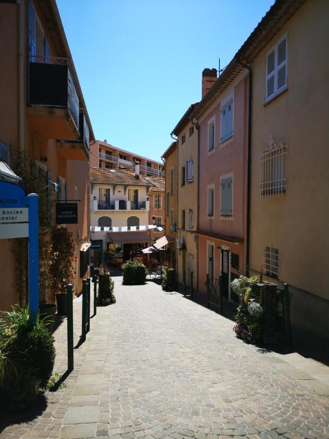 Appartement Sainte-Maxime, Plage De La Nartelle Zewnętrze zdjęcie