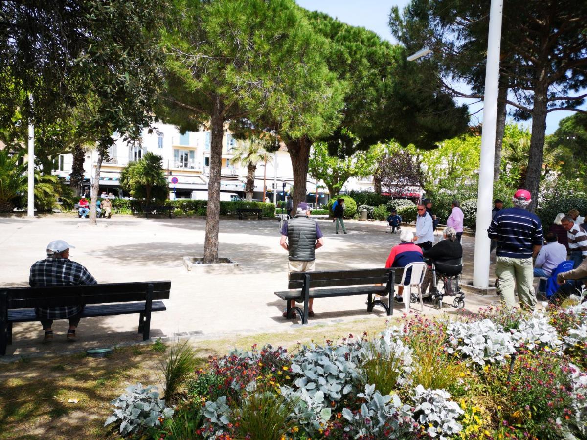 Appartement Sainte-Maxime, Plage De La Nartelle Zewnętrze zdjęcie