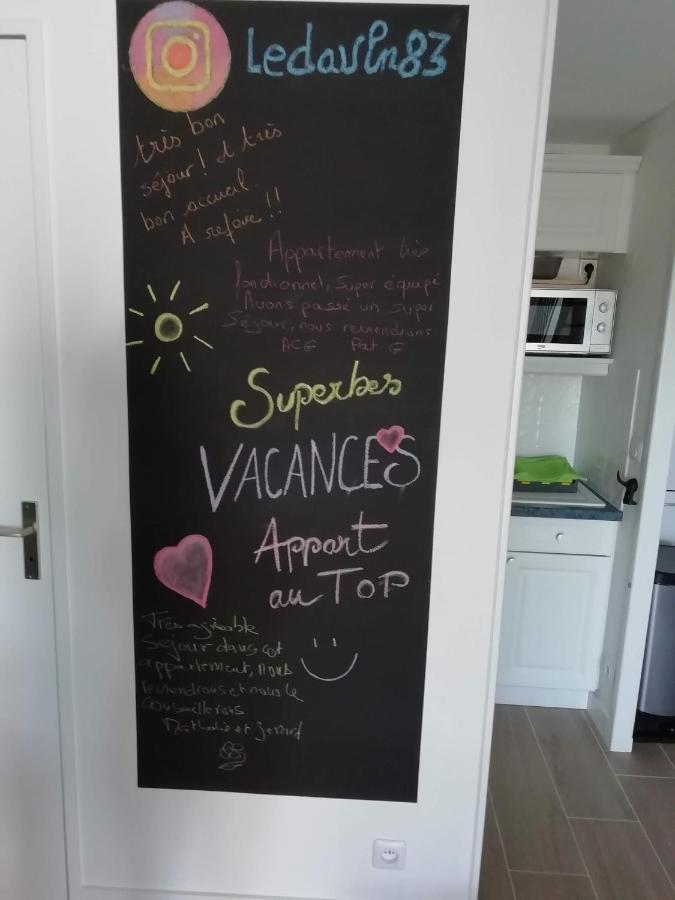 Appartement Sainte-Maxime, Plage De La Nartelle Zewnętrze zdjęcie